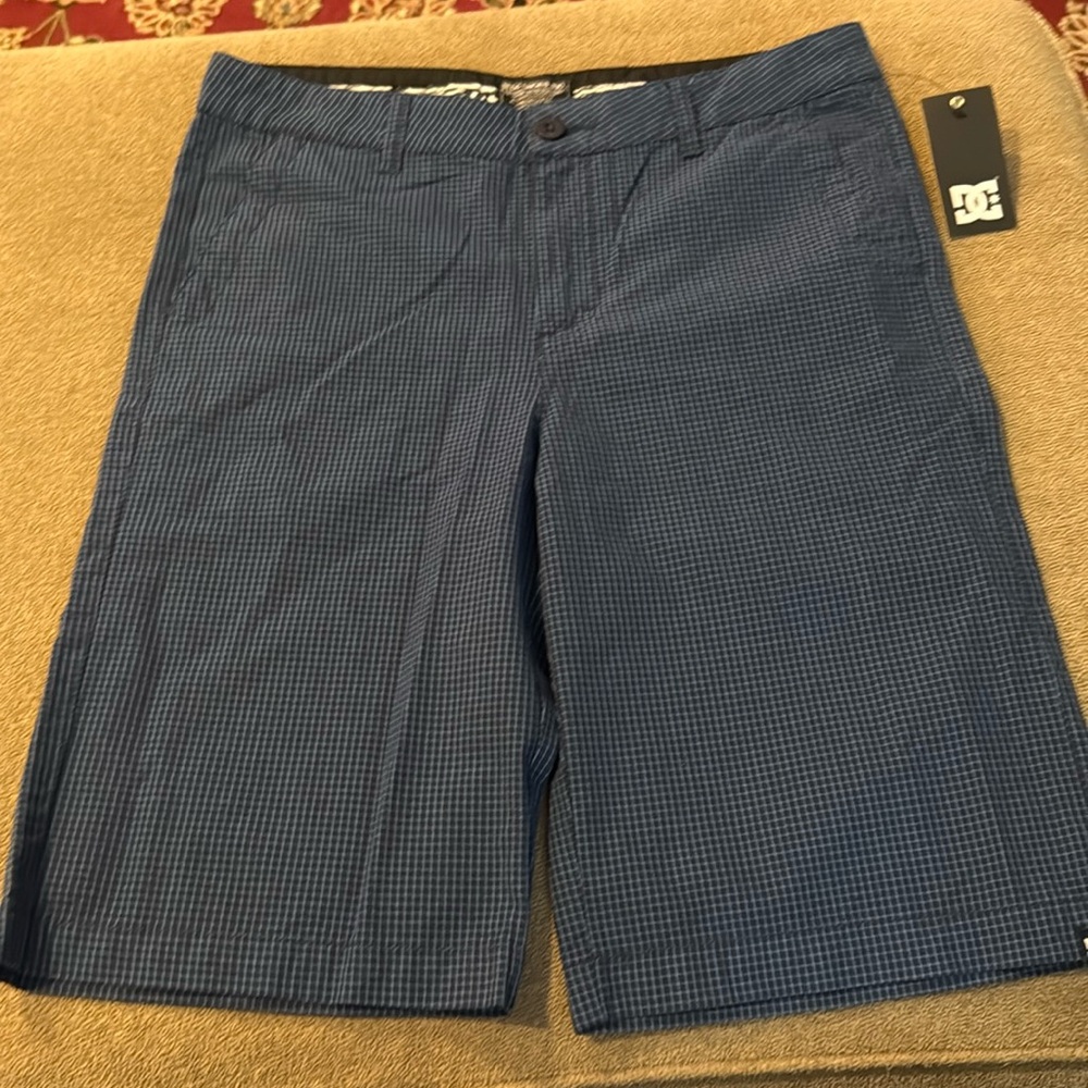 DC Shoes Inc Size 29 Blue Plaid Shorts New (NH)